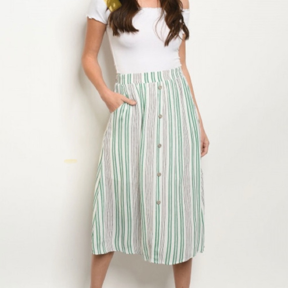 Green & Black Striped Skirt w/ Buttons on Front - HP